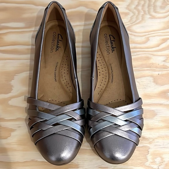 NWOT Clarks Sara Clover Flat - Picture 5 of 16